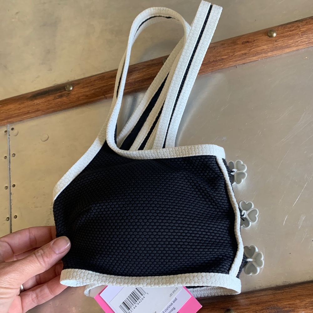 Brand new Kate Spade bikini top sports bra style flower buttons xs NWT black wht - Picture 8 of 8